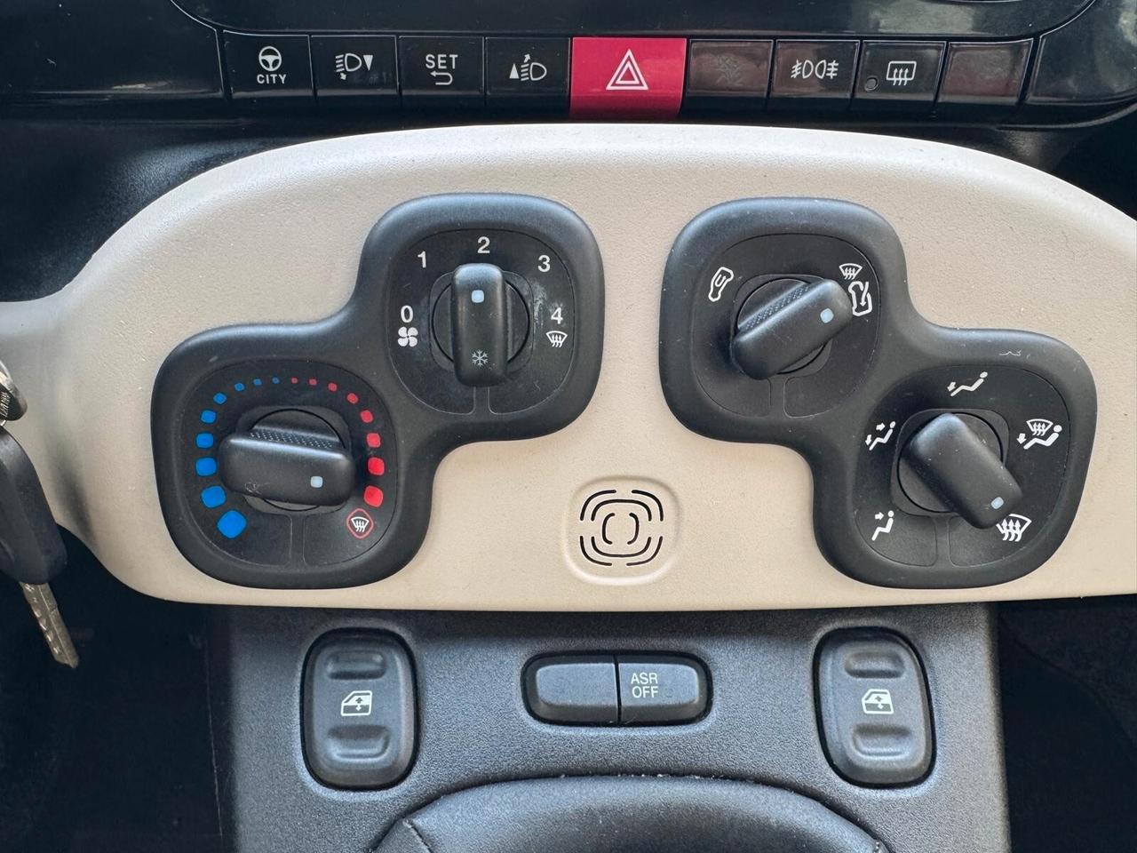 FIAT PANDA 1.2 LOUNGE UNIPROPRIETARIO NEOPAT.