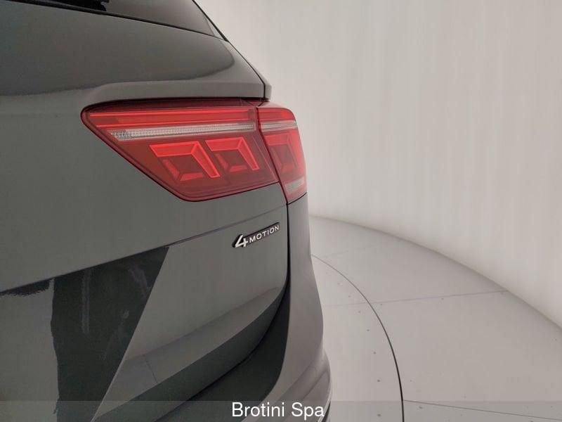 Volkswagen Tiguan Tiguan 2.0 TDI 150 CV SCR DSG 4MOTION R-Line