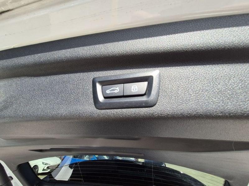 BMW Serie 2 Active Tourer 218d Active Tourer Luxury auto