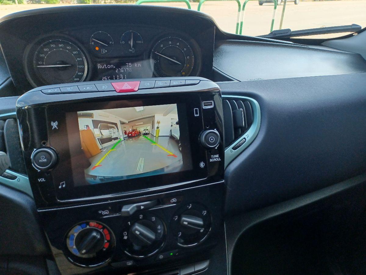 LANCIA - Ypsilon - 1.0 FireFly 5p. S&S Hybrid Oro