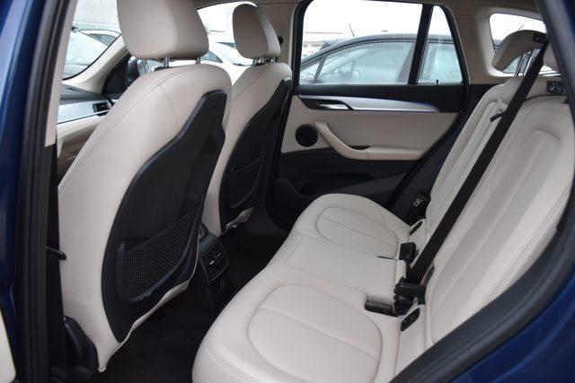 BMW X1 sDrive18d xLine *Led, Pelle*