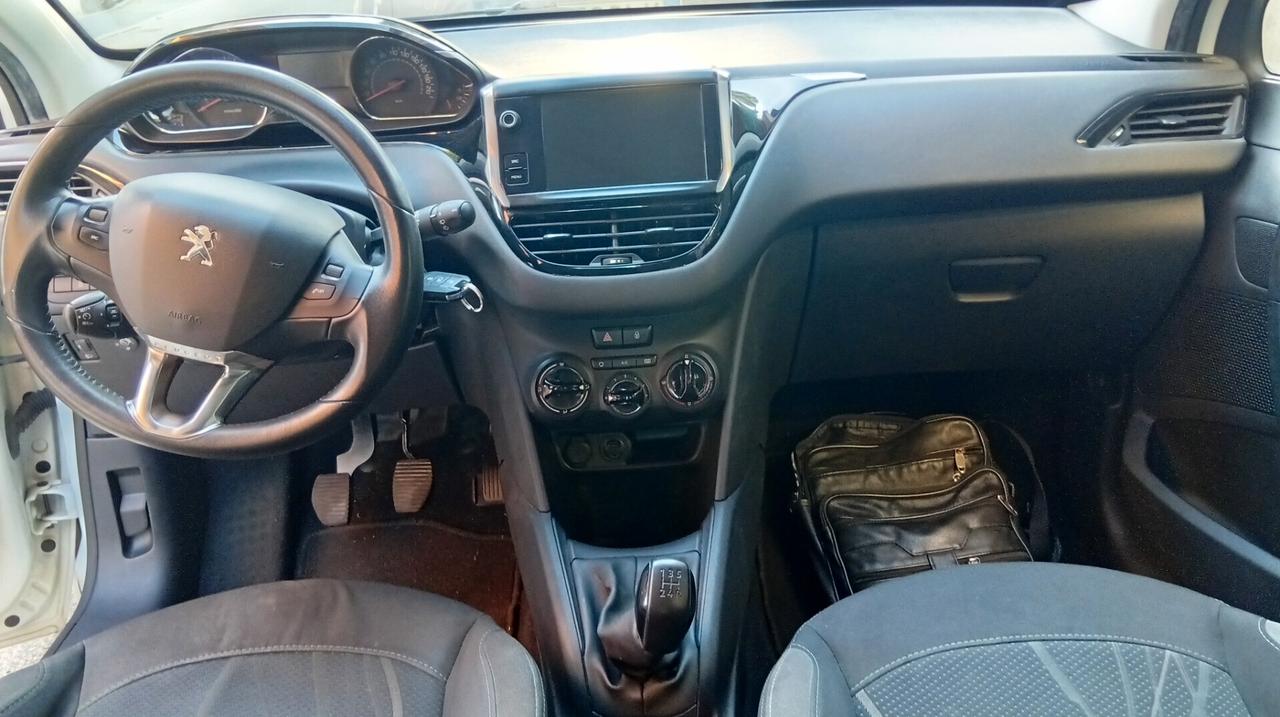 Peugeot 208 1.4 VTi 95 CV 5p. GPL Distr a catena Nuova