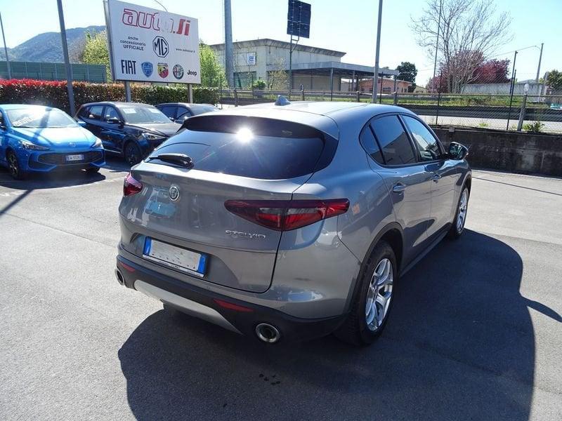 Alfa Romeo Stelvio 2.2 Turbo Diesel 160CV Business AT8 RWD