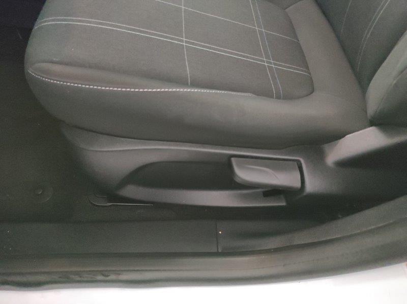 FORD Fiesta 7ª serie - Fiesta 1.0 Ecoboost Hybrid 125 CV 5 porte Connect