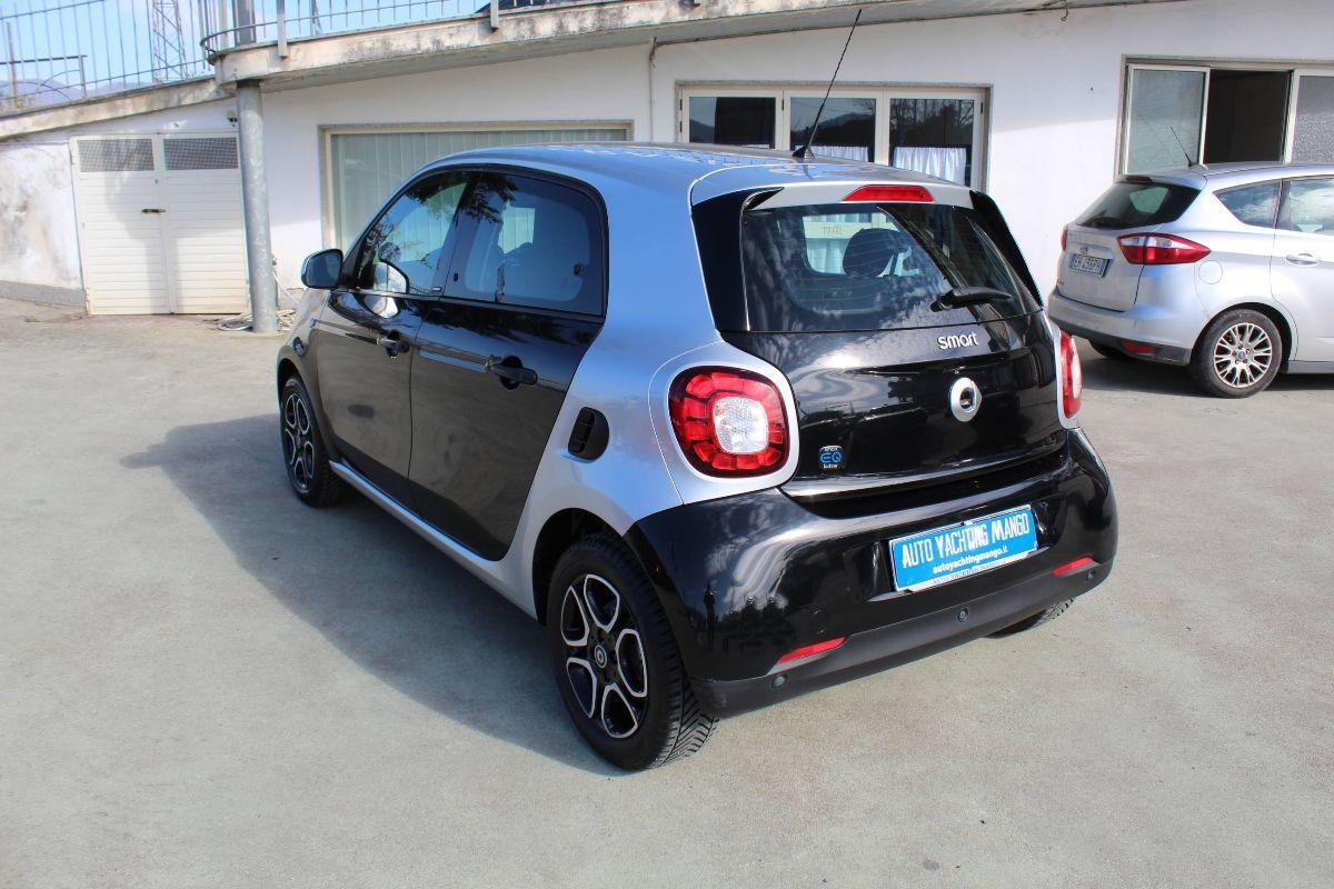 SMART - Forfour - EQ Passion