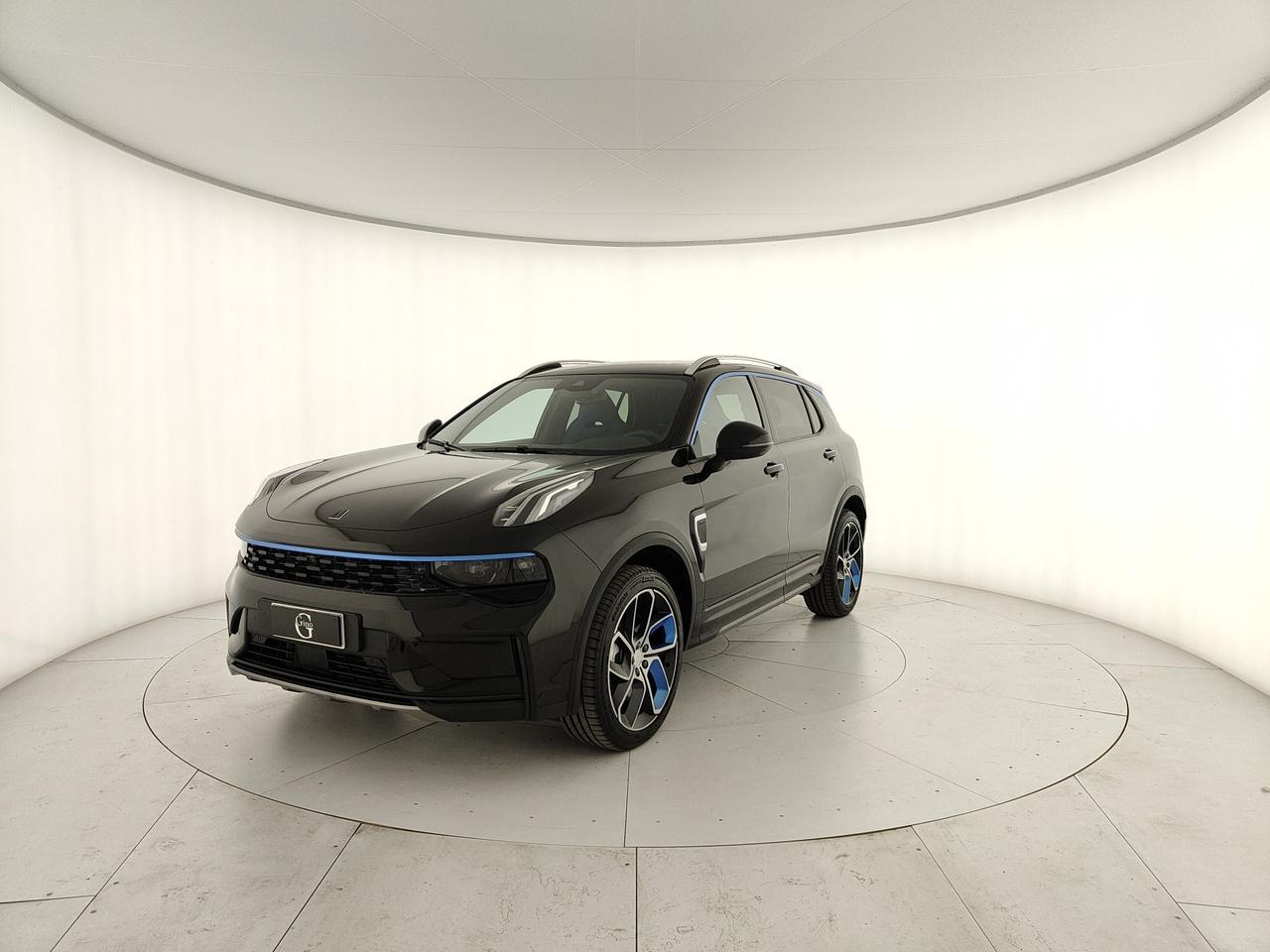 LYNK&CO 01 1.5 td phev auto