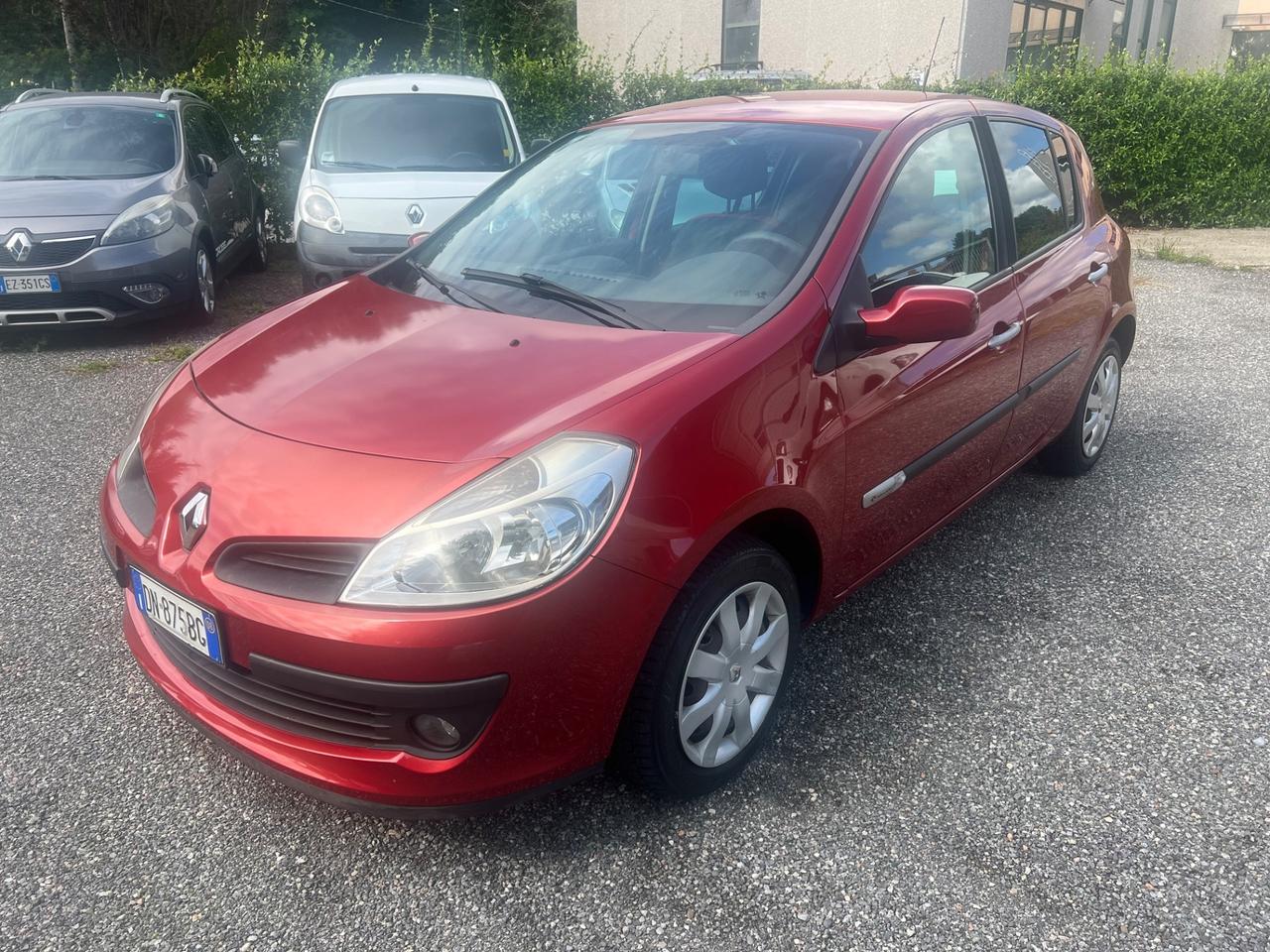 Renault Clio 1.2 16V 5 porte Rip Curl