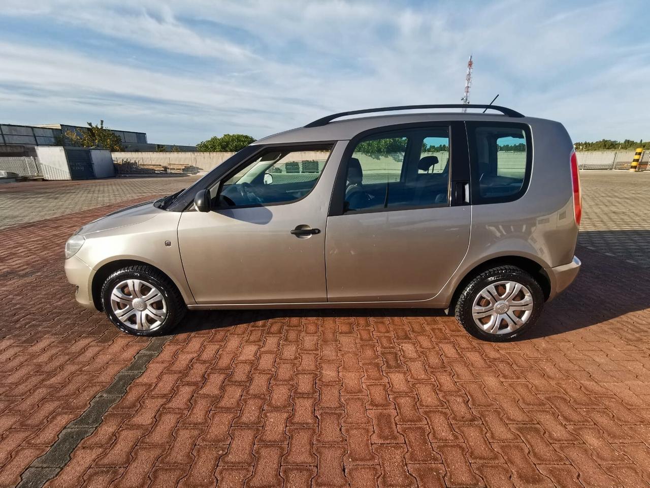 Skoda Roomster 1.2 TDI CR 75CV Active 2012