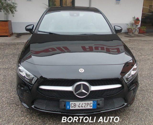 MERCEDES-BENZ A 180 33.000 KM AUTOMATICA BUSINESS EXTRA FULL OPTIONAL