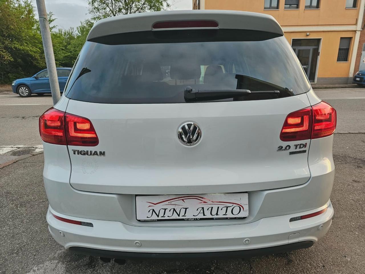 Volkswagen Tiguan 2.0 TDI 177cv R-Line 4Motion DSG*Navi*19*