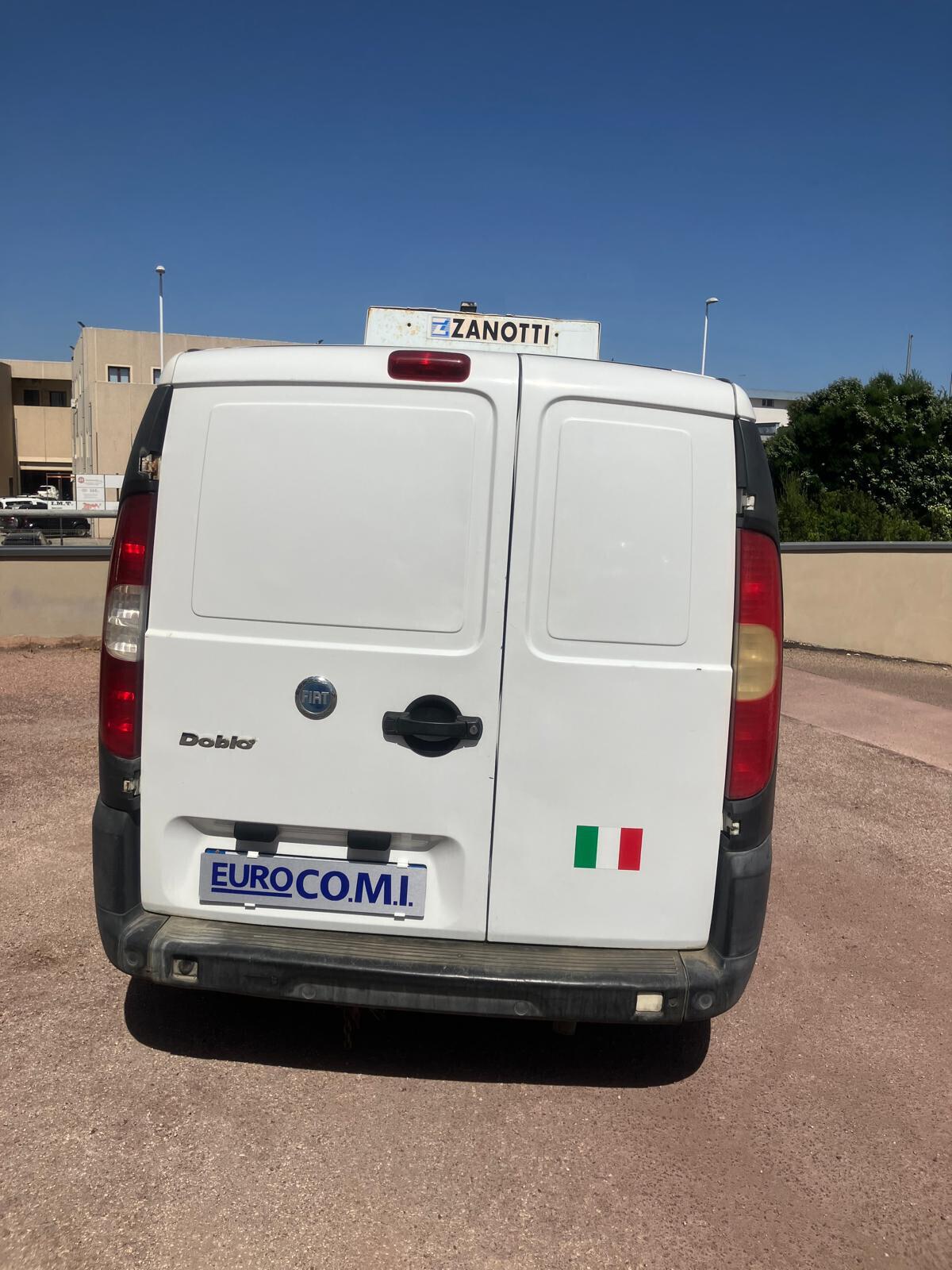 DOBLO' CON COIBENTAZIONE E GRUPPO FRIGO