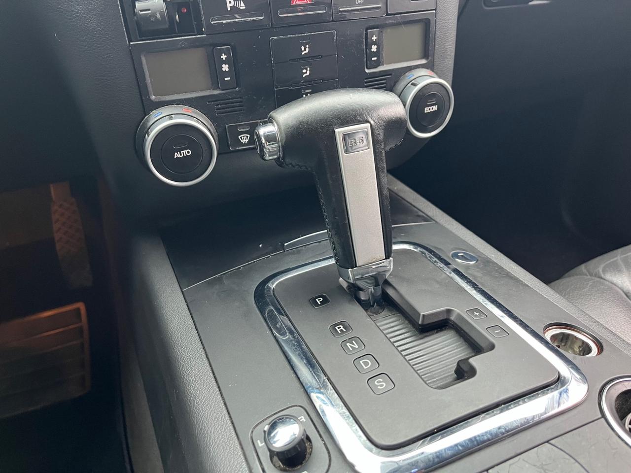 Volkswagen Touareg 2.5 R5 TDI