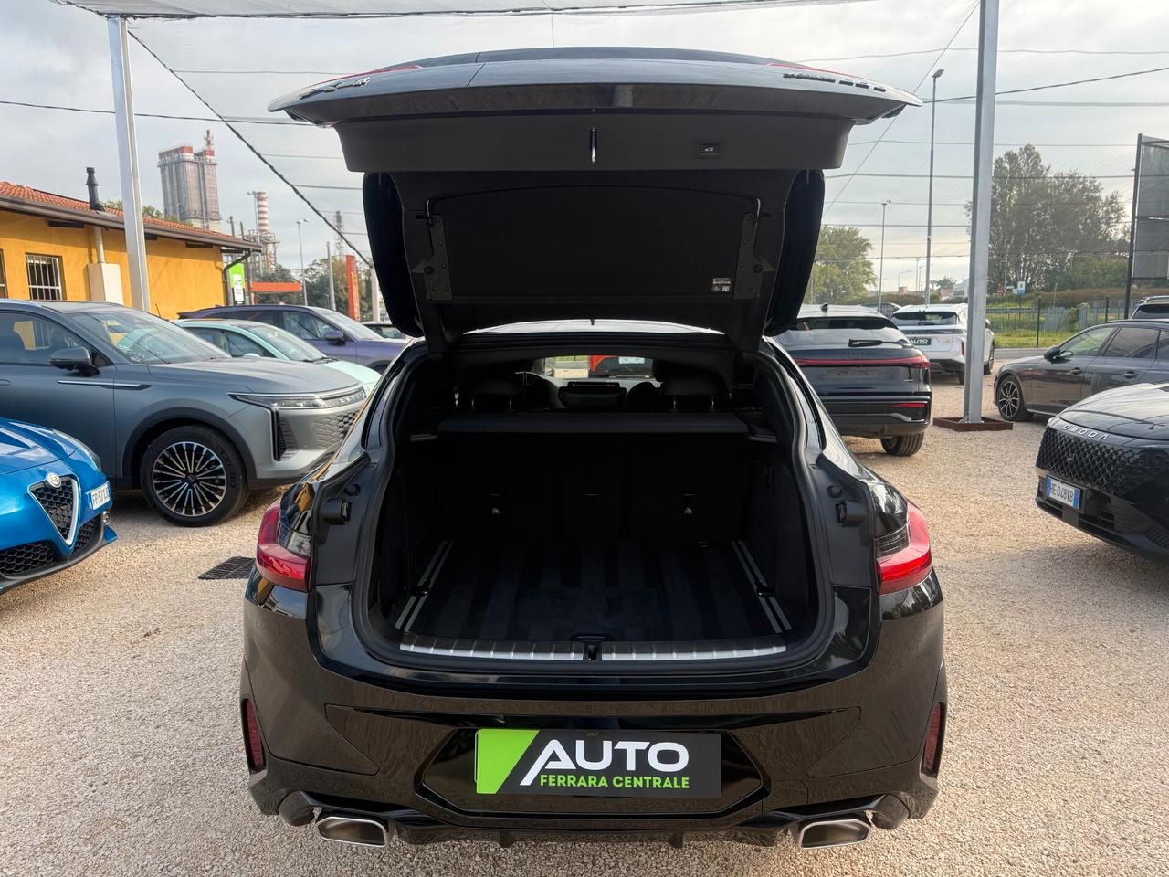 Bmw X4 Total Black 190cv xDrive20d mhev 48V Msport Unico proprietario Tagliandi BMW