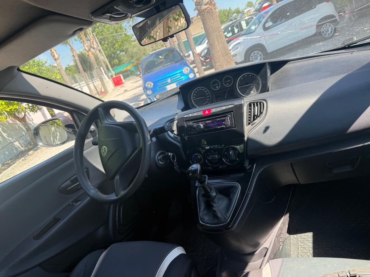 Lancia Ypsilon 1.2 69 CV 5 porte Elle