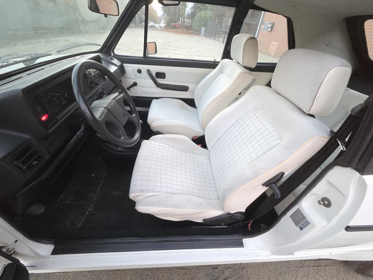 Volkswagen Golf Cabriolet 1800 3 porte Champ 110cv Karmann