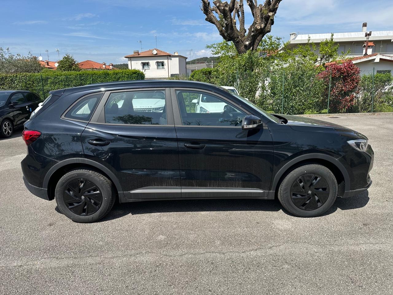 MG ZS 1.5 benzina Standard 113cv - Nuova!