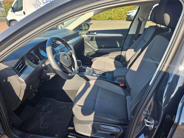 VOLKSWAGEN Passat Variant 2.0 TDI DSG BlueMotion Tech