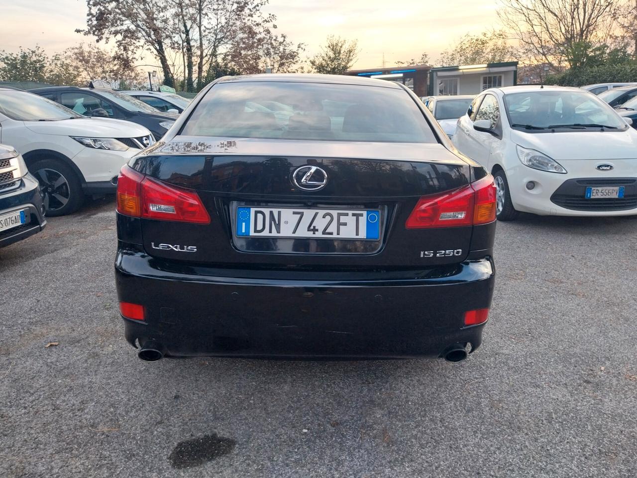 Lexus IS 250 MC Luxury automatico