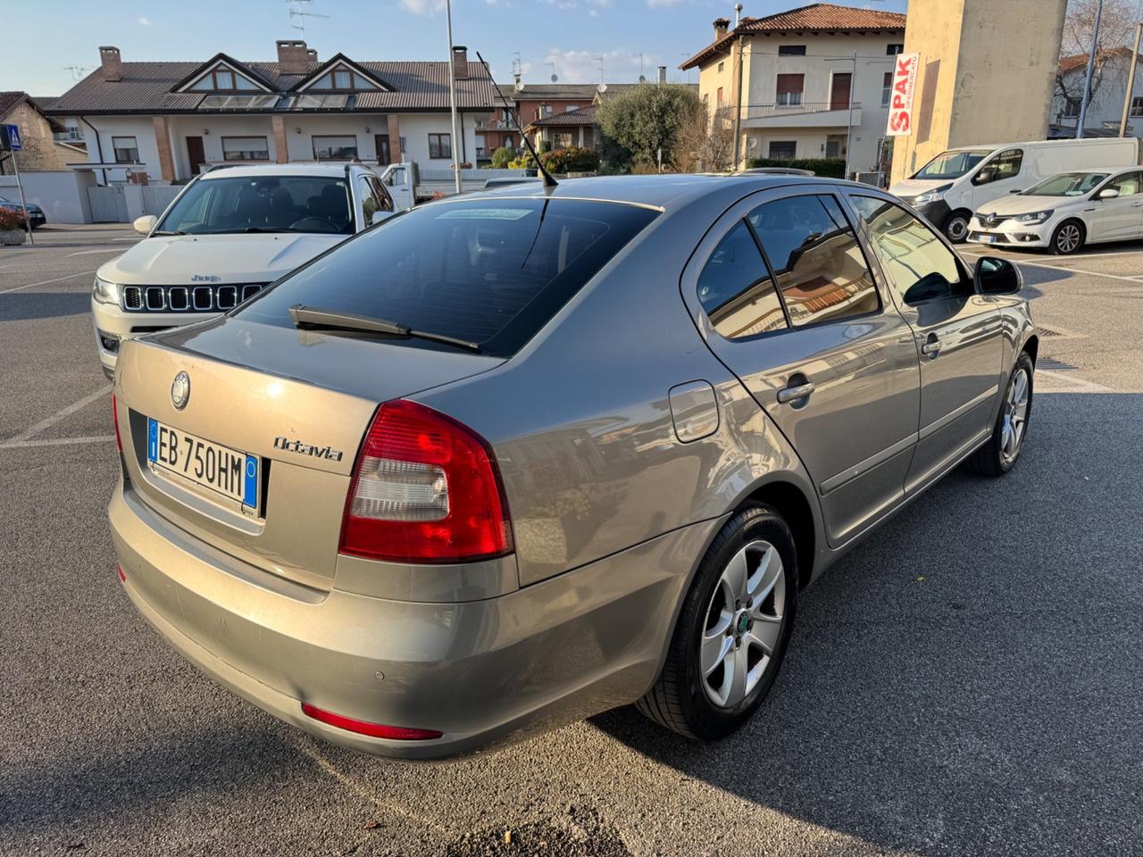 Skoda Octavia 1.6 TDI CR F.AP. Ambition