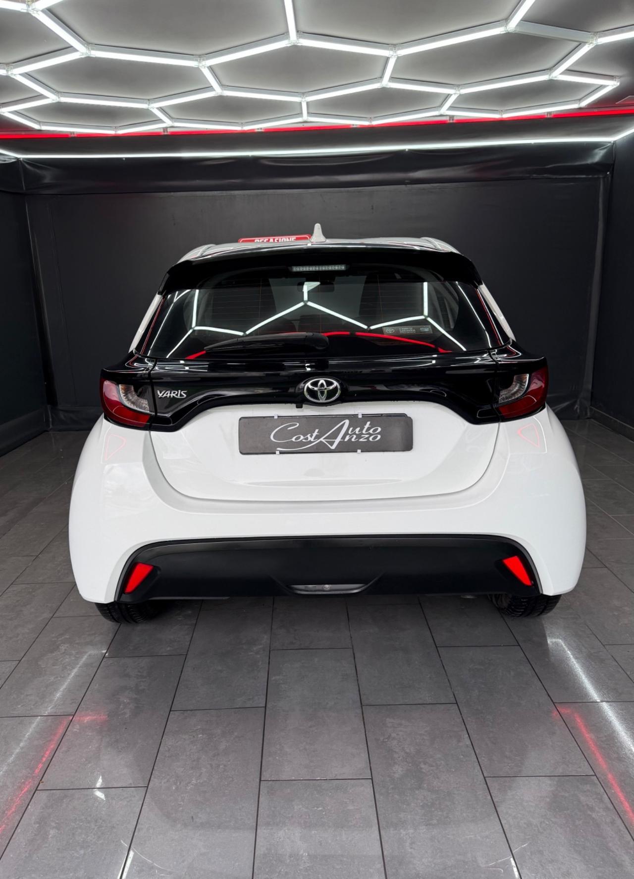Toyota Yaris 1.0 Benzina Trend 2023 NUOVA