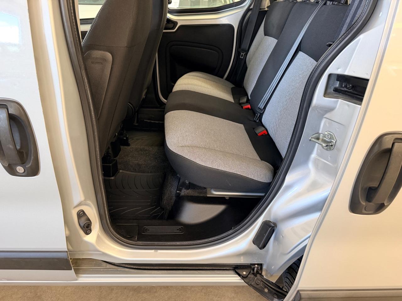Fiat Qubo 1.4 8V 77 CV Lounge Natural Power