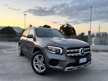 MERCEDES GLB 180d Sport - Luci Ambient Navi 18