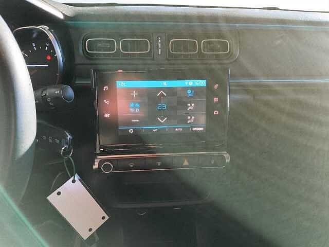 Citroen C3 C3 1.2 puretech Shine s&s 83cv neopatentati