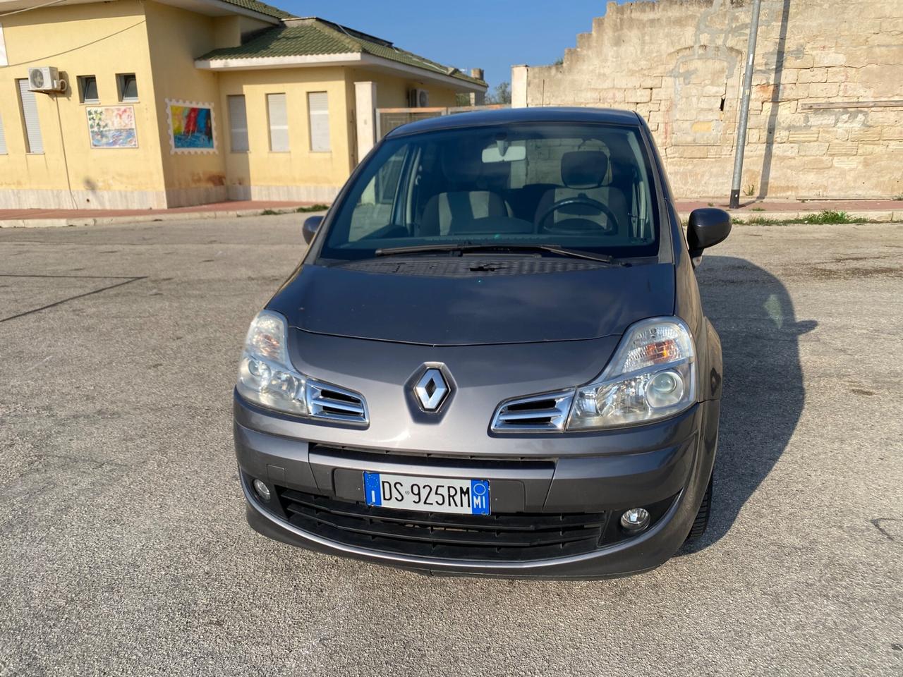 Renault Modus Grand Modus 1.6 16V Dynamique