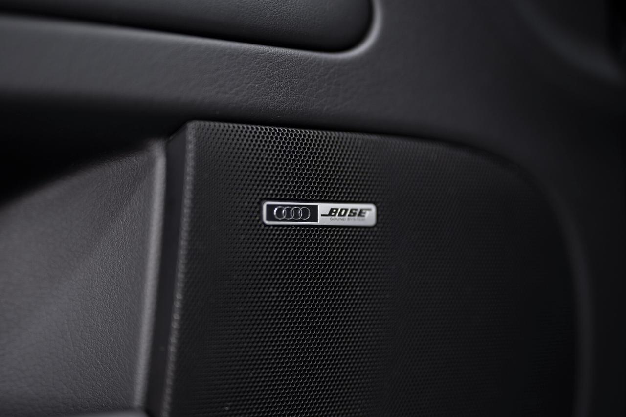 Audi S4 MANUALE