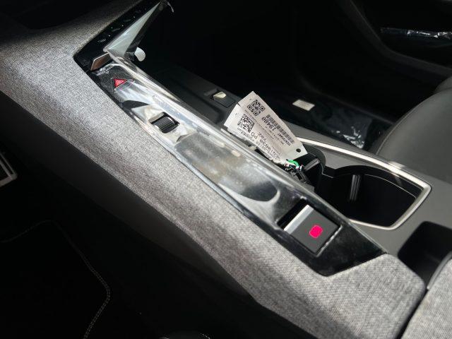 PEUGEOT 3008 Hybrid 145 e-DCS6 GT da?379,00 mensili