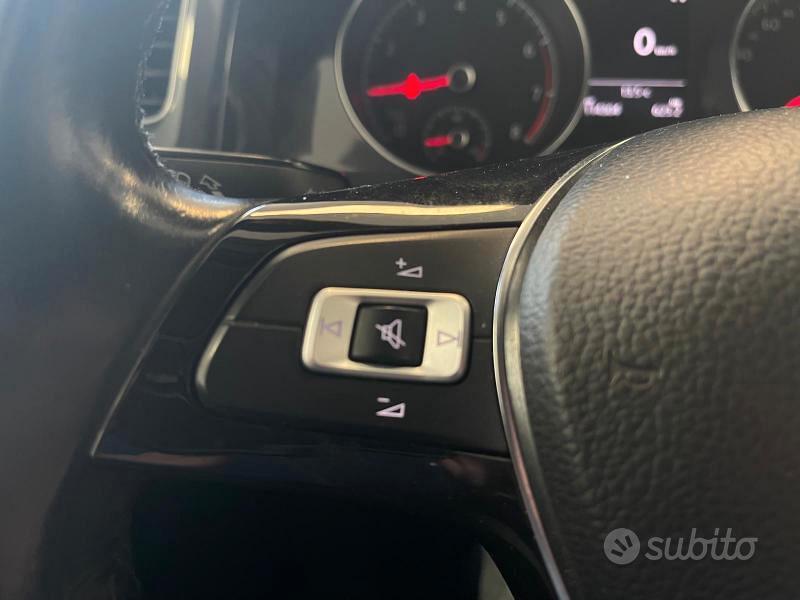 Volkswagen Golf 7.5 5p 1.0 TSI Comfortline 85CV Ne