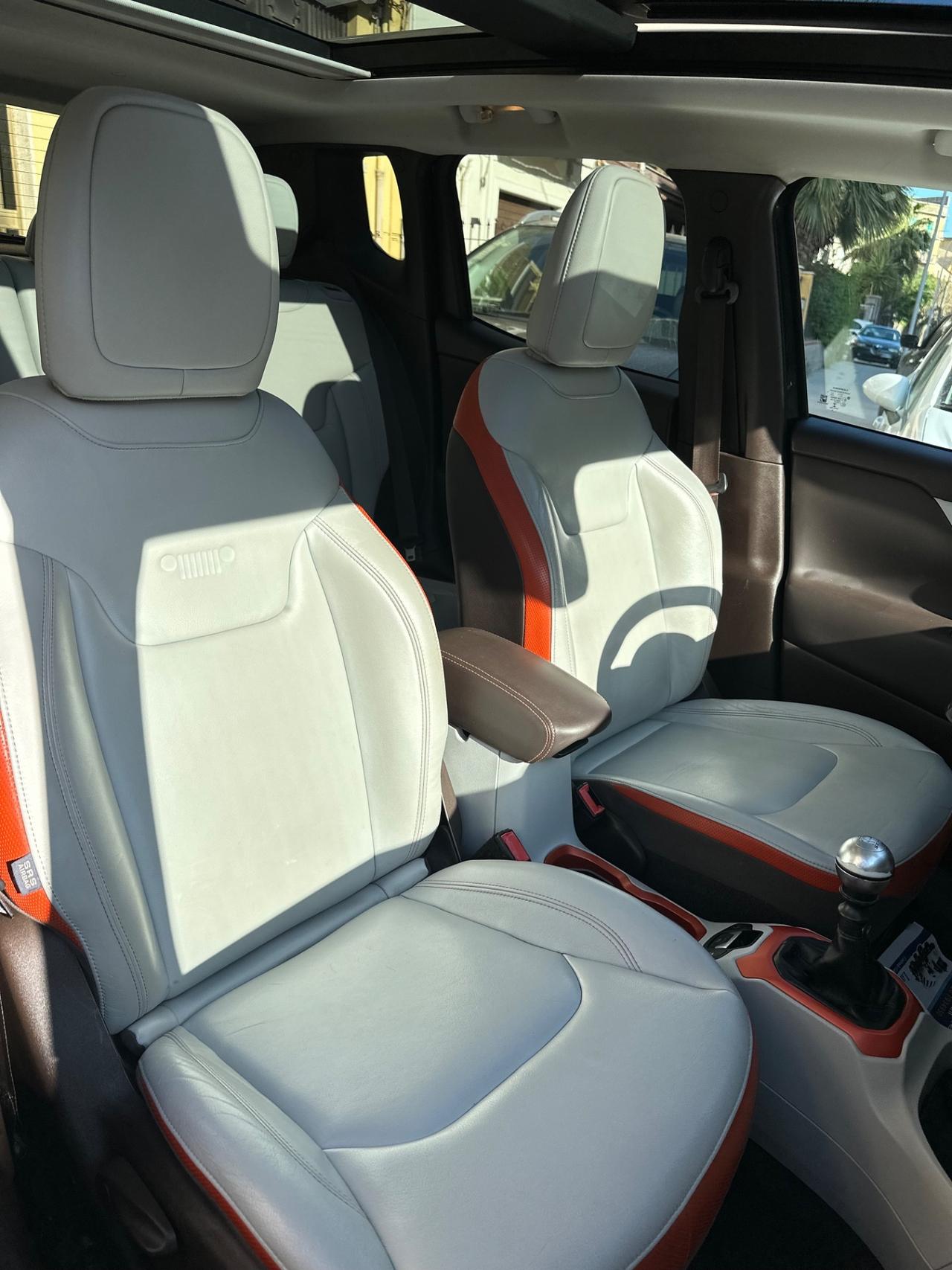 Jeep Renegade 2.0 Mjt 140CV 4WD Limited 8/2015 KM 164554 CERT 1PROP