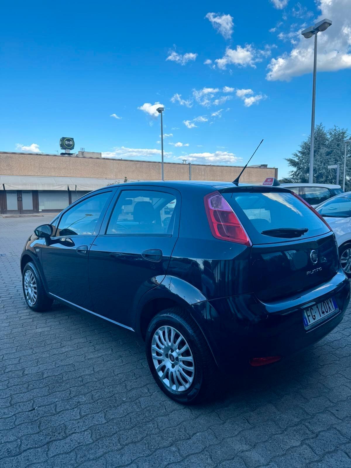 Fiat Punto 1.4 8V 5 porte Natural Power Lounge