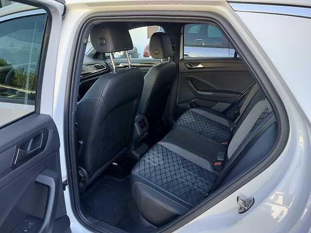 Volkswagen T-Roc 1.5 TSI ACT DSG R-Line