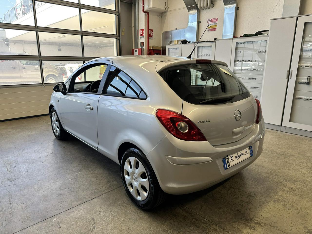 Opel Corsa 3p 1.2 Club 85cv