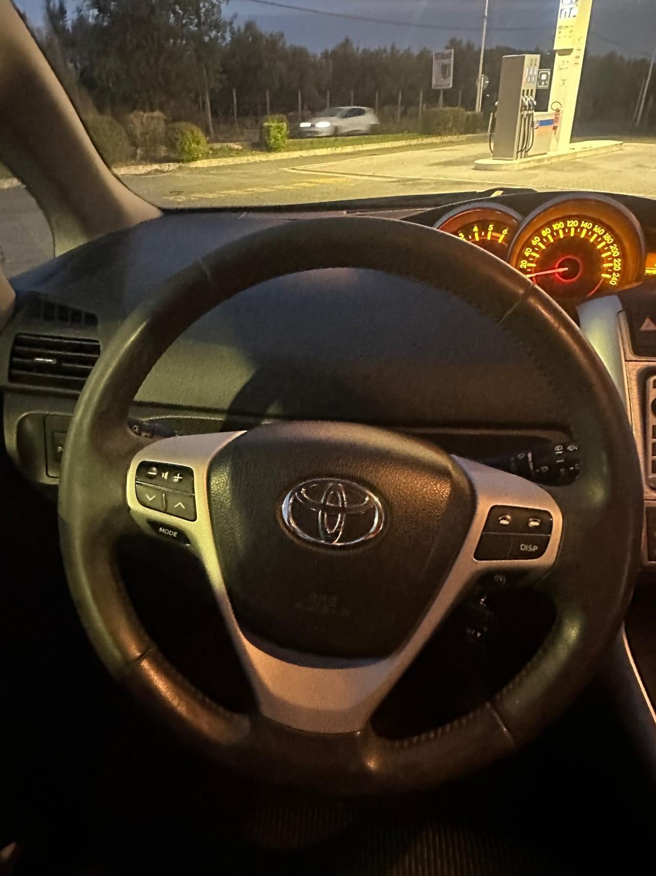 Toyota Verso 2.0 D Style 7 posti