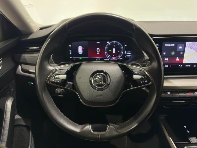 SKODA Octavia 2.0 TDI EVO SCR 150 CV DSG Wagon Executive