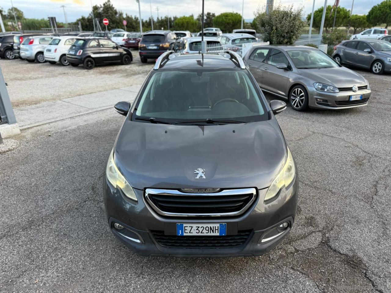 PEUGEOT 2008 PureTech 82 Allure