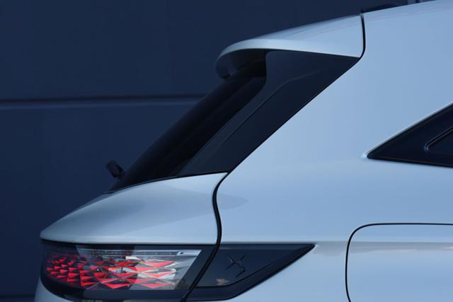 DS AUTOMOBILES DS 7 Crossback DS7 BlueHDi 130 aut. Performance Line