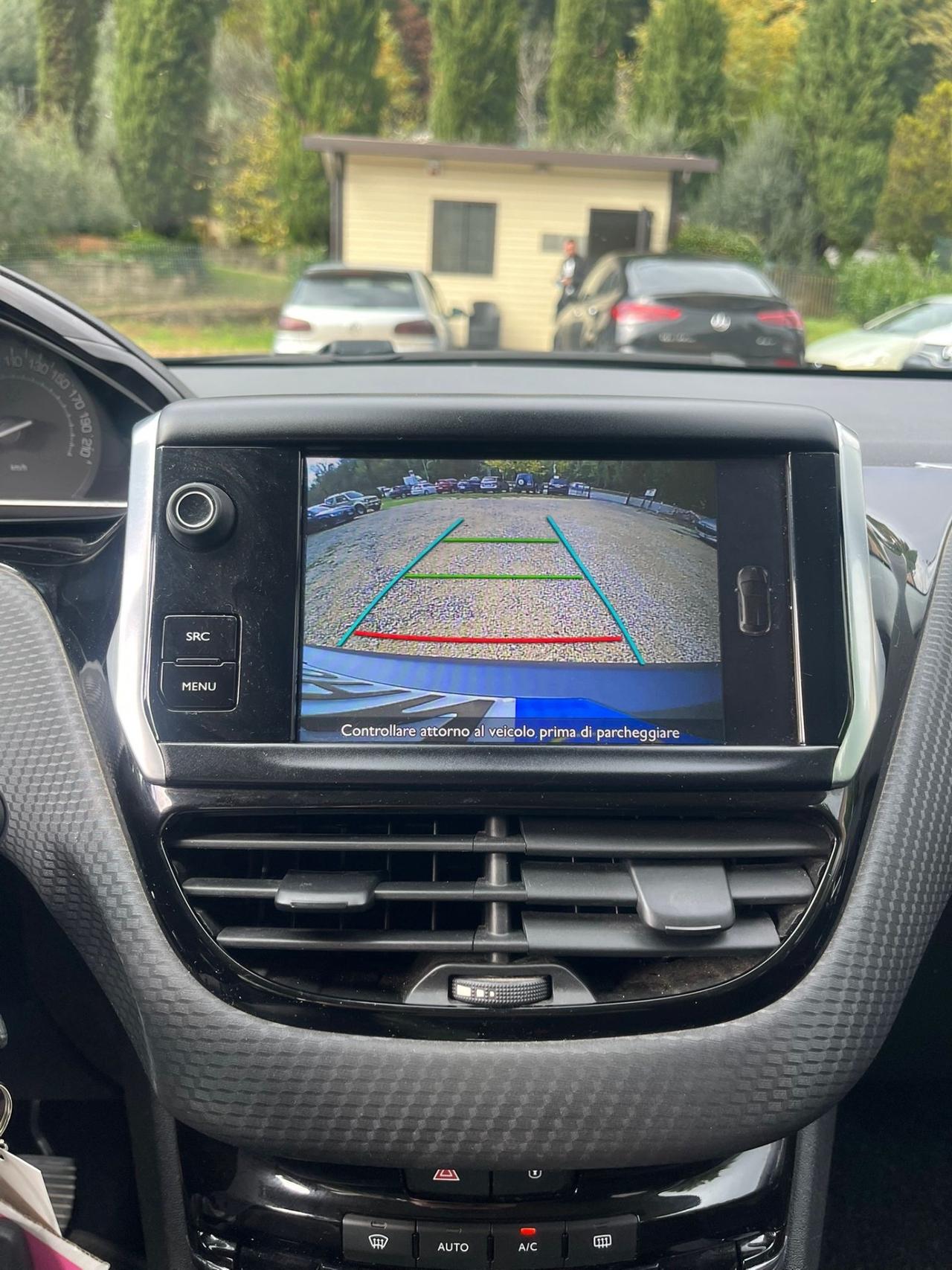 Peugeot 208 PureTech 82 5 porte Allure