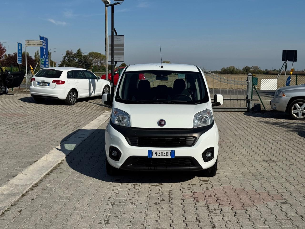 Fiat Qubo 1.4 8V 77 CV Lounge Natural Power