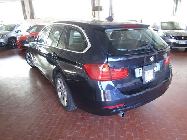 BMW 320 320d Touring xdrive Business auto
