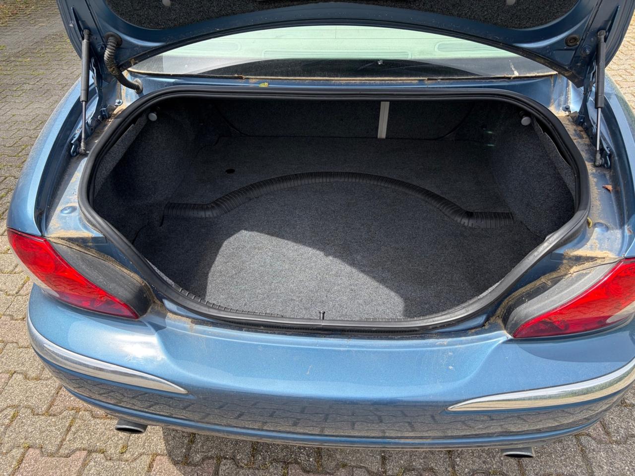 Jaguar X-Type 3.0 V6 24V