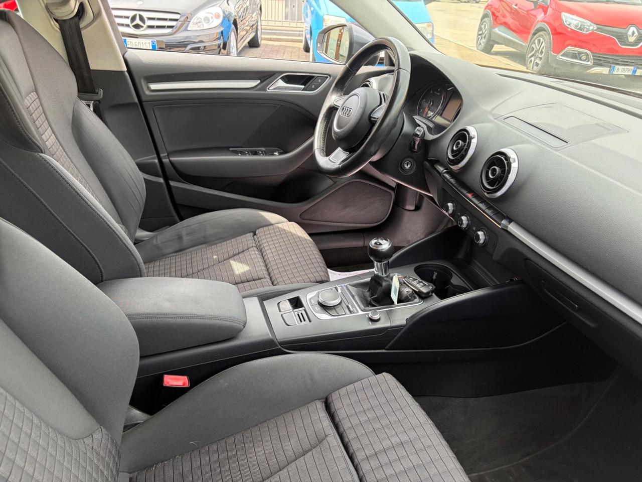 Audi A3 Sedan 2.0 TDI clean diesel Ambition