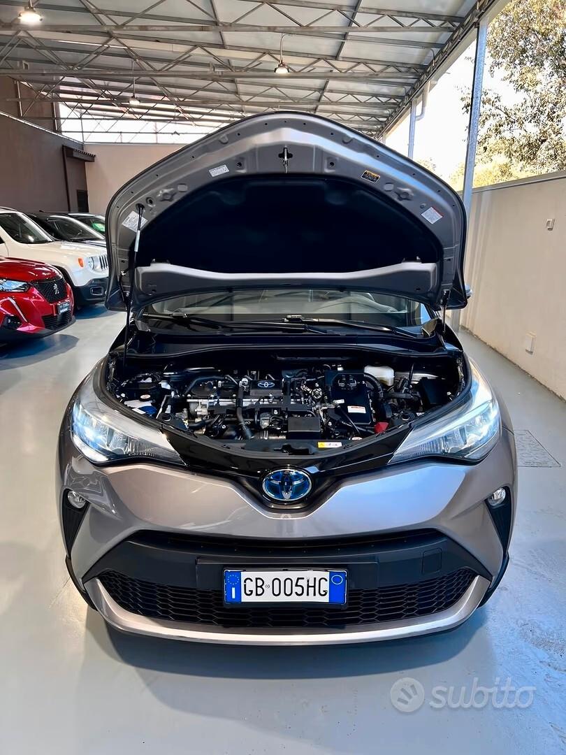 Toyota C-HR 1.8 Hybrid E-CVT Business