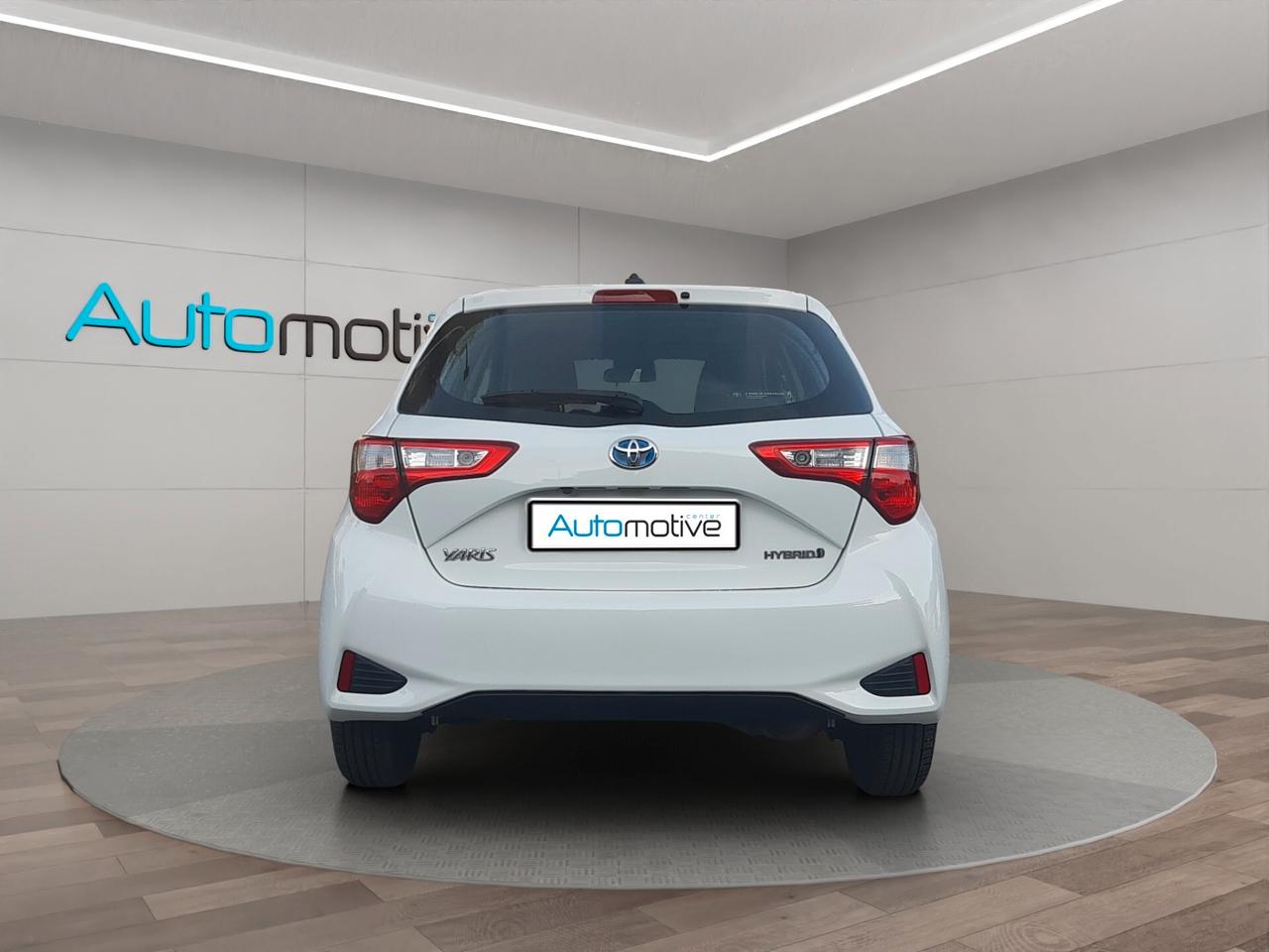 Toyota Yaris 1.5 Hybrid 5 porte Business
