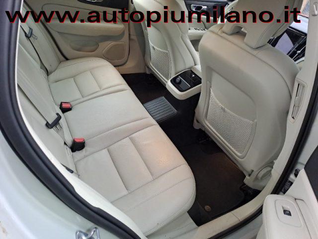 VOLVO V60 T6 Recharge AWD Plug-in Hybrid Inscription Express