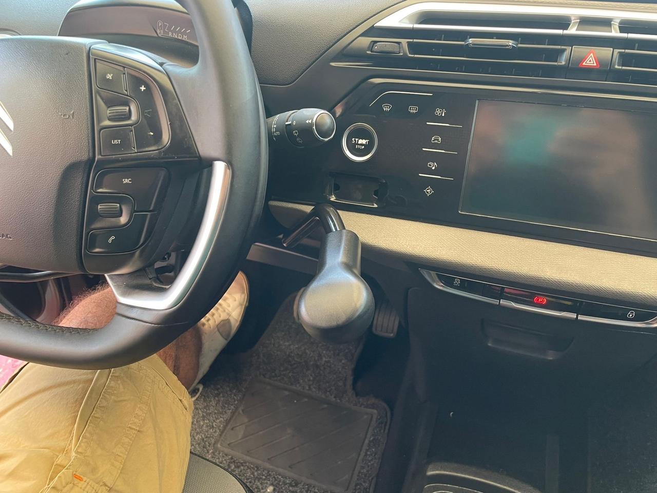 Citroen C4 Picasso BlueHDi 120 S&S EAT6 Exclusive ADATTA A PORTATORI DI HANDICAP