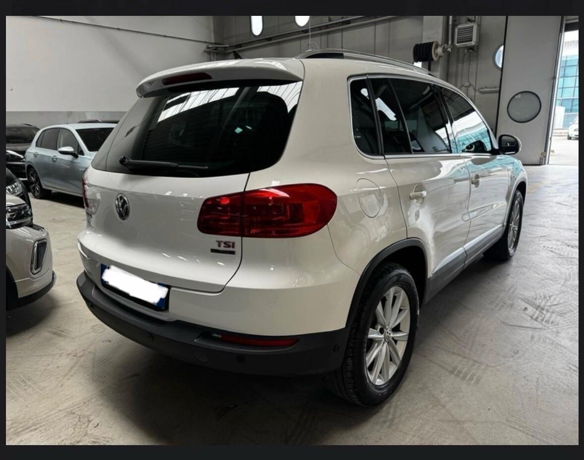 Volkswagen Tiguan 1.4 TSI 160 CV 4MOTION Sport & Style 65.000 KM UNIPROP.