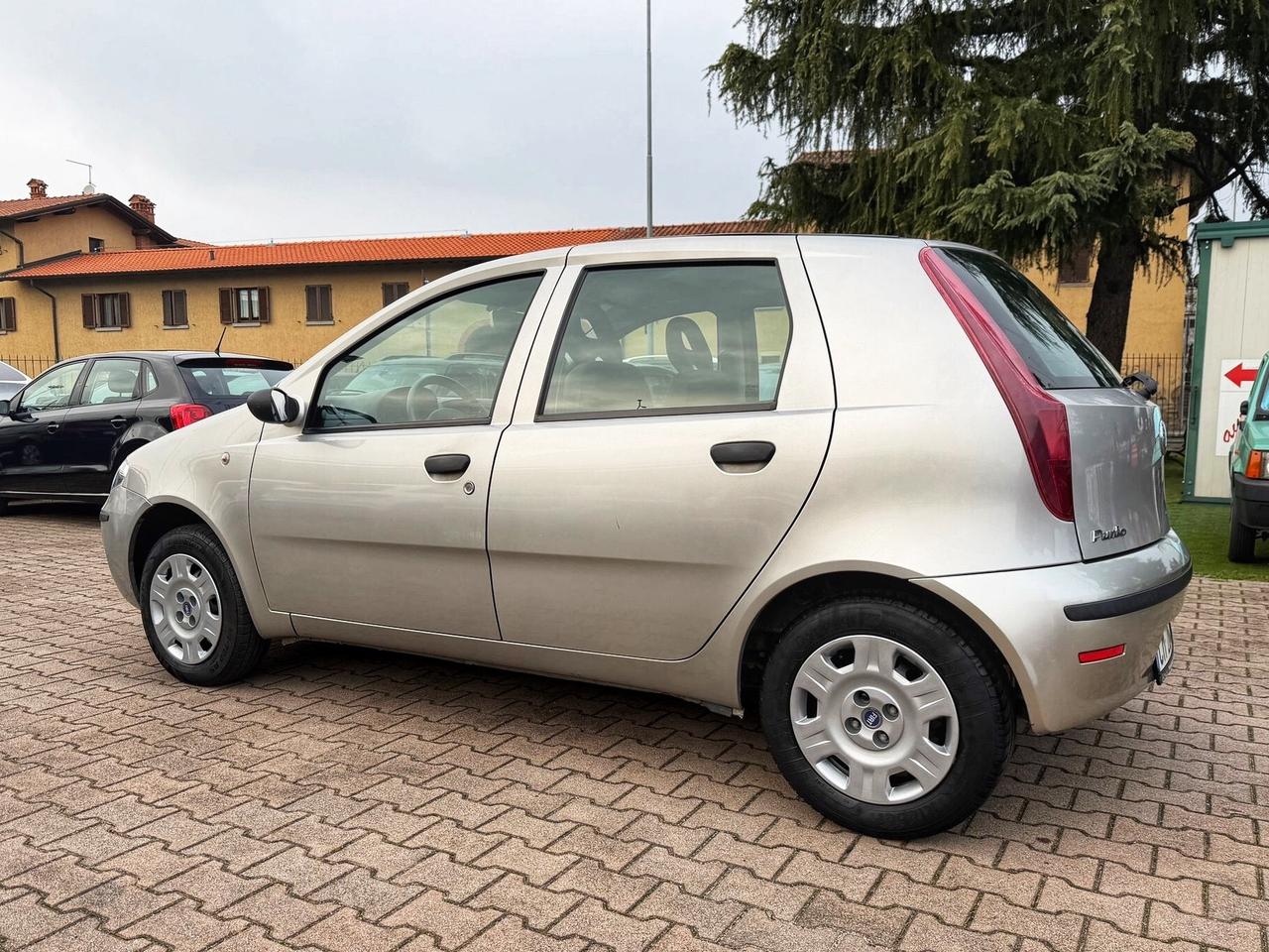 Fiat Punto 1.2 5 porte OK NEOPATENTATI
